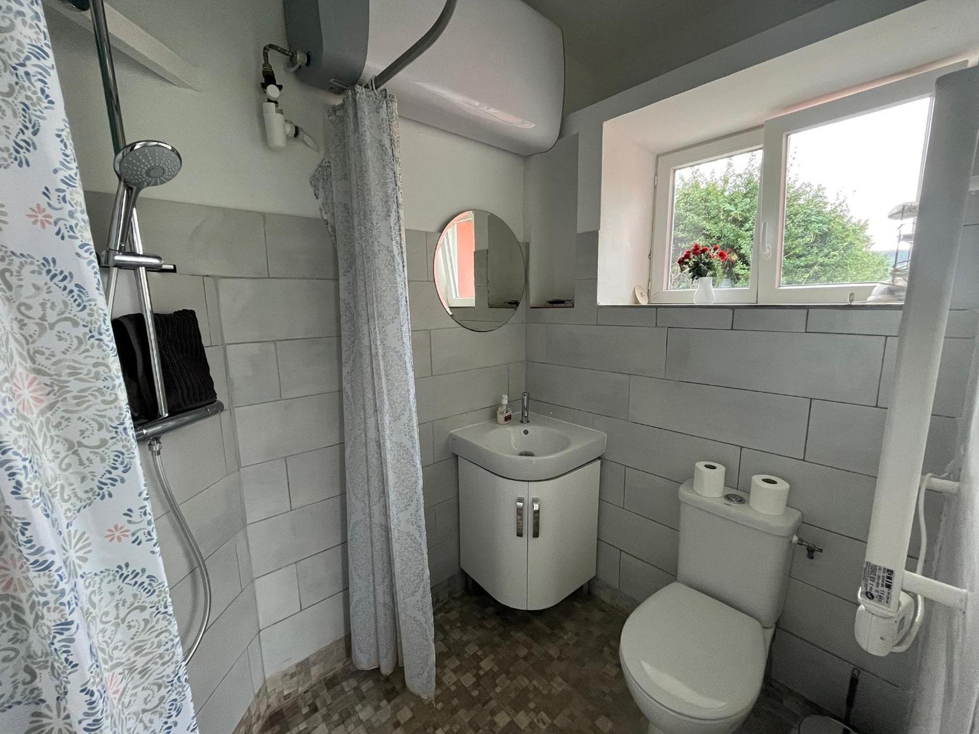 NOISETTE : maison indépendante pour 2, tout inclus Teilhet  Esterno foto